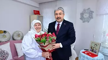 Eskişehir Valisi Yılmaz'dan şehit ailelerine ziyaret