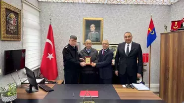 Çiftçi Abdullah Kaptan'dan Vakfa Bağış