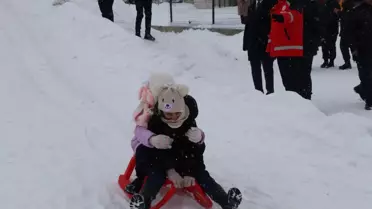 Sivas'ta Çocuklar İçin Kızak Etkinliği
