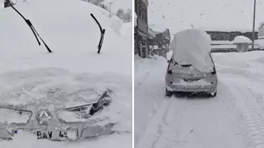 10 gündür durmadan yağıyor! Araçlar bile beyaz örtünün altında kaldı