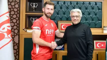 Balıkesirspor Akın Arıcan'ı Transfer Etti