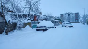 Kayseri'de Kar Yağışı Hayatı Olumsuz Etkiledi