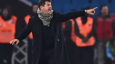 Emre Belözoğlu maç sonu isyan etti: Galatasaray'da olsa kırmızı çıkar mı?
