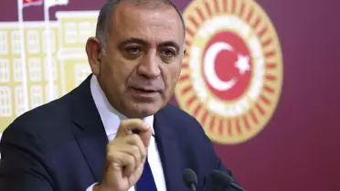 Gürsel Tekin: Madde bağımlılığını görmezden gelirsek geleceğimizi kaybederiz