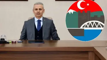 Logodan Türk bayrağını kaldıran Ardahan Valiliği geri adım attı