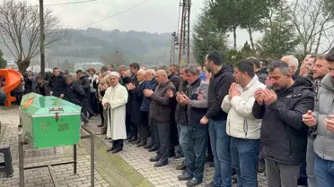 Otomobilin tıra ok gibi saplandığı kaza güvenlik kamerasında