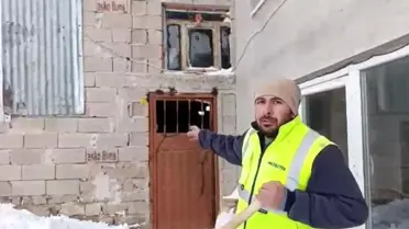 Tipiden Kaçan Köpek Ahıra Sığındı, Mahsur Kaldı