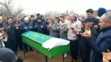 Edirne'de Tır Kazasında Hayatını Kaybeden Yaşlı Adam Toprağa Verildi