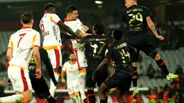 Karagümrük, Galatasaray'a 3-1 Mağlup Oldu