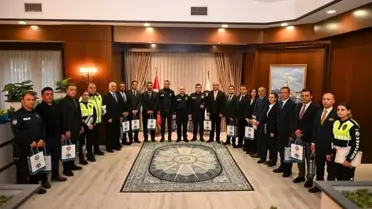 Buldan'da Başarılı Polisler Ödüllendirildi