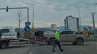 Fatsa'da Kırmızı Işık İhlali Kazası