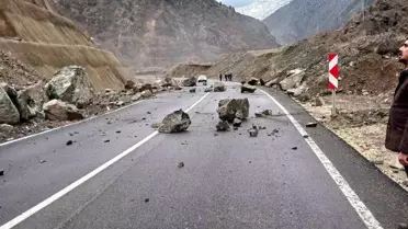 Artvin'de Heyelan: Olası Facia Önlenmiş