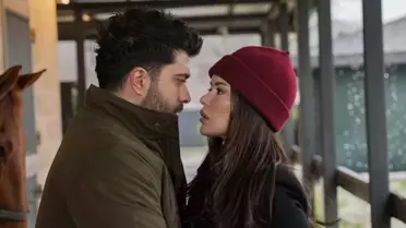 Diziden apar topar çıkarılan Doğukan Güngör'e mesai arkadaşından destek