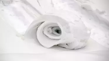 Görüntü Türkiye'den! Doğada ender oluşan kar ruloları oluştu