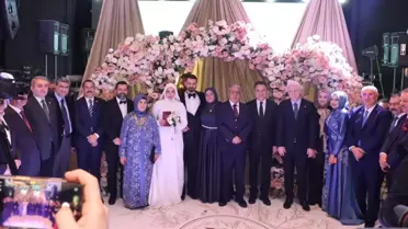 Haberler.com'un mutlu günü! Bilal Teymur ve Betül Kavak dünyaevine girdi