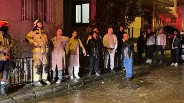 İstanbul'u fırtına vurdu! Çatılar uçtu