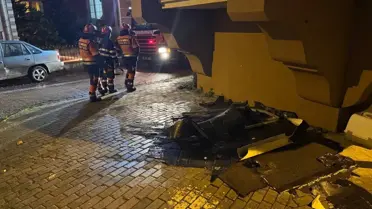 İstanbul'da Fırtına ve Yağmur Etkili