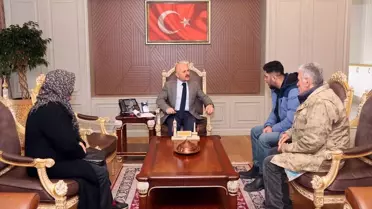 Vali Varol, Halkla Buluştu