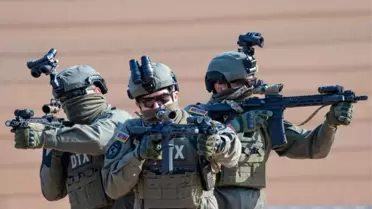 Azerbaycan'da Büyükelçiliğe Terör Saldırısı Planı: 3 Kişi Tutuklandı