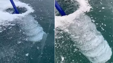 Baykal Gölü'nde görsel şölen: Metrelerce derinliğe inen buz tabakası hayran bıraktı