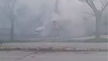 Beylikdüzü'nde Park Halindeki Araç Yandı