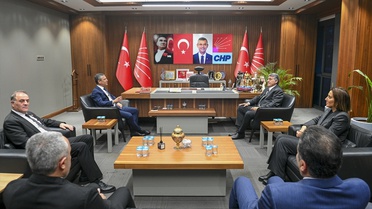 Özgür Özel ve Serdar Adalı Buluştu