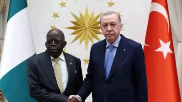 Cumhurbaşkanı Erdoğan, Nijerya Cumhurbaşkanı Tinubu ve beraberindeki heyetle bir araya geldi