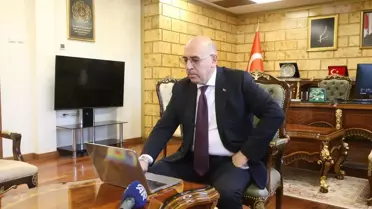 Yılın Kareleri Oylamasına Katılan Rektör