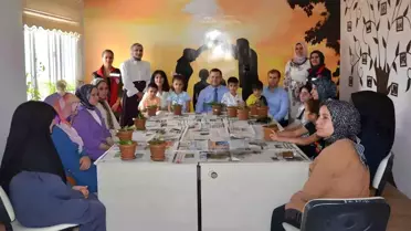 Kaymakam Demirer, Tatvan Sosyal Hizmet Merkezi'nin faaliyetlerini değerlendirdi