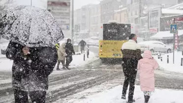 Yeni kar yağışı geliyor! Öğrenciler okula başlamadan tatil ilan edilebilir