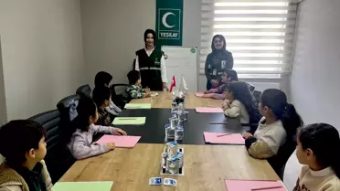 Yeşilay'dan Çocuklar İçin İngilizce Kampı