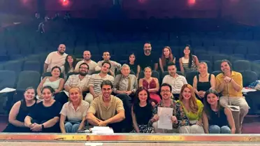 Haldun Dormen'in Hisseli Harikalar Kumpanyası'na Ödüller Yağdı