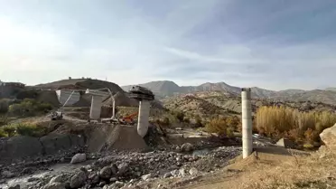 Kulp'ta Viyadük İnşaatında Facia: 4 İşçi Hayatını Kaybetti