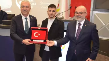 Eray Şamdan'a GTO'dan Plaket