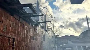 Edirne'de Ev Çatısında Yangın