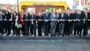 Menemen'de bebek bakım kabinleri törenle hizmete açıldı