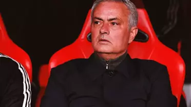 Peri masalı! Mourinho'nun Benfica'sı 90+8'de kalecisinin attığı golle Real Madrid'i devirdi ve ilk 24'e kaldı