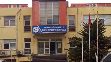 Adıyaman'da Badem Bahçelerine Don Mücadelesi