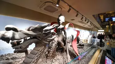 Tianjin'de Dev Çikolata Heykelleri