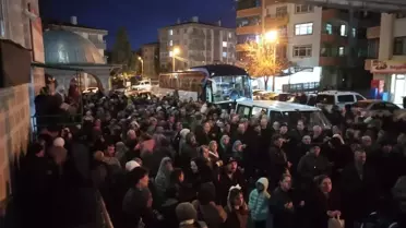 Beypazarı'ndan 60 Kişi Umreye Uğurlandı