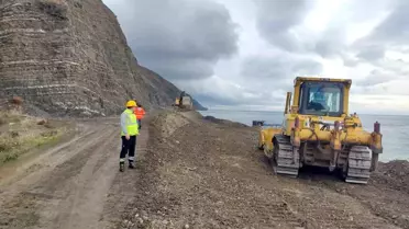Tekirdağ'da heyelan: Yol kapatıldı