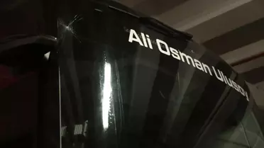 Trabzonspor'un Otobüsüne Taşlı Saldırı