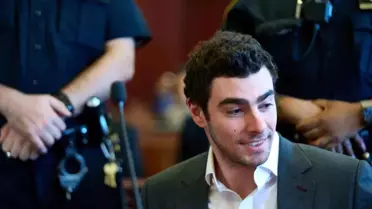 Mangione, CEO'yu Öldürme Suçlamasından Kurtuldu