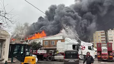 İstanbul Ataşehir'de büyük yangın! Fabrika adeta küle döndü