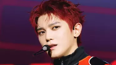 Güney Koreli rapçi Lee Taeyong, konsere Uşakspor ceketiyle çıktı