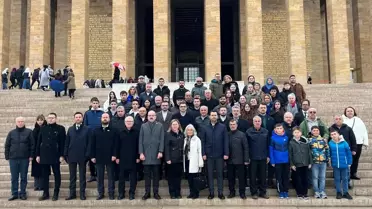 Mübadil Torunları Anıtkabir'i Ziyaret Etti