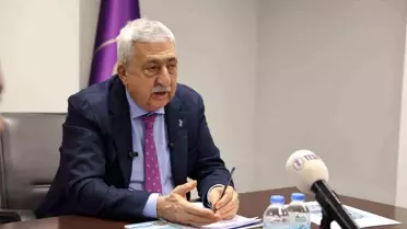 Kredi Kartı Yapılandırması Piyasalara Canlılık Getirecek