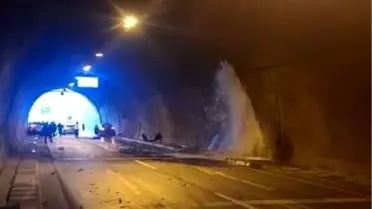 Araklı Tüneli'nde Zincirleme Kaza: 4 Yaralı