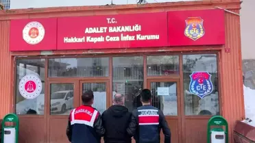 Hakkari'de Aranan Dolandırıcı Yakalandı