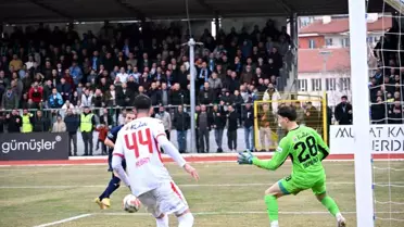 Kütahyaspor, Balıkesirspor'u 2-1 yendi